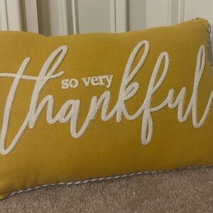 Yellow 'so very thankful' Decorative Pillow